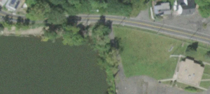 90 Grassy Pt Rd