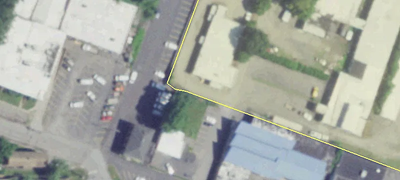 533 Commercial St