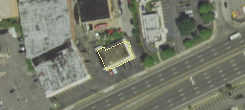 1590 Sunrise Hwy, Unit 1600