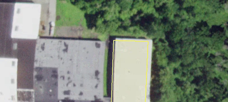 3 Schoolhouse Ln