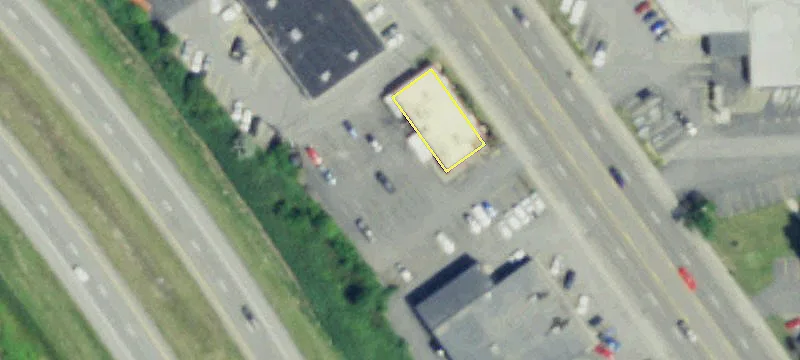 2470 Military Rd