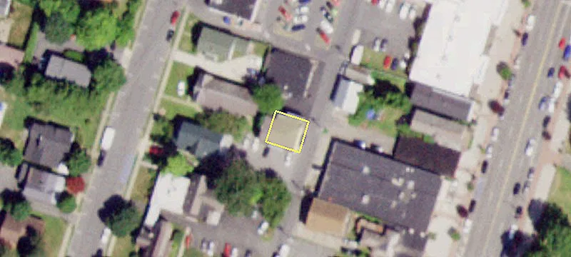 55 Iroquois St