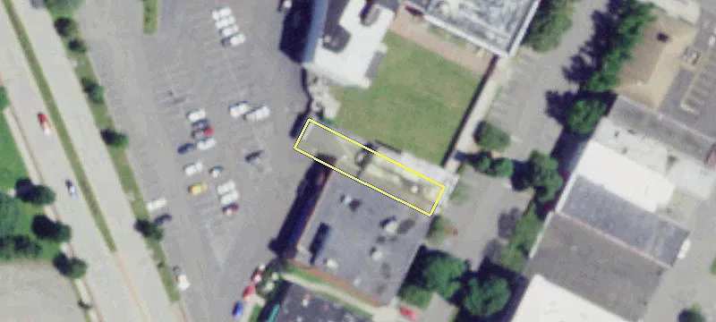 29 Broadway Mall