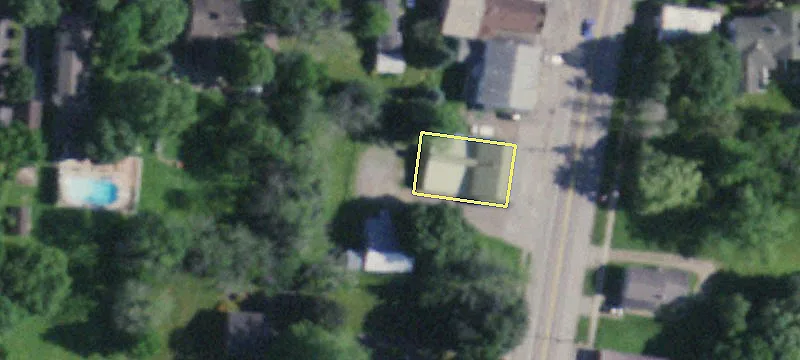 2708 Main St
