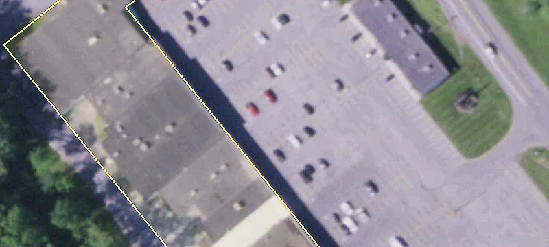 1049 Northside Shopping Ctr, Unit 1122