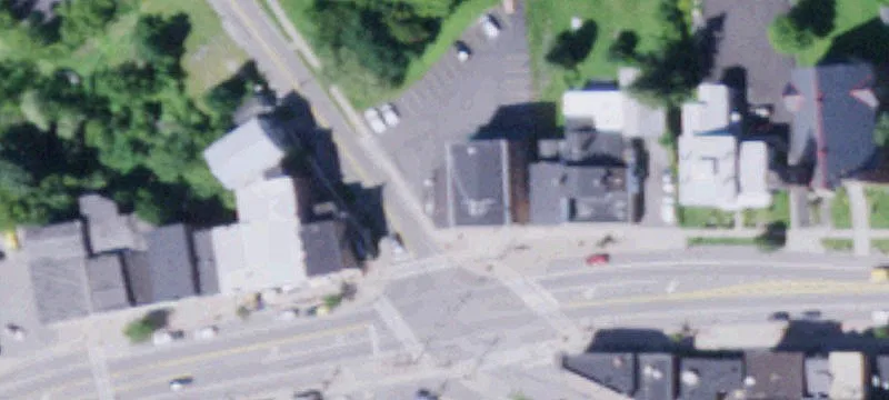 101 Main St