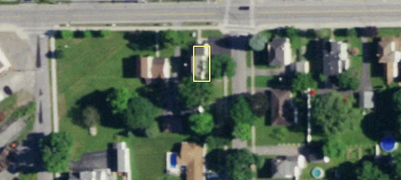 228 Main St