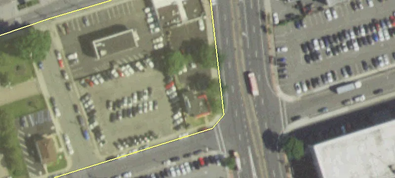 18 Newbridge Rd