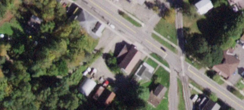 9011 Main St