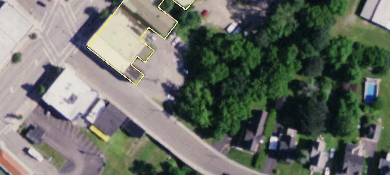 25 Borden Ave
