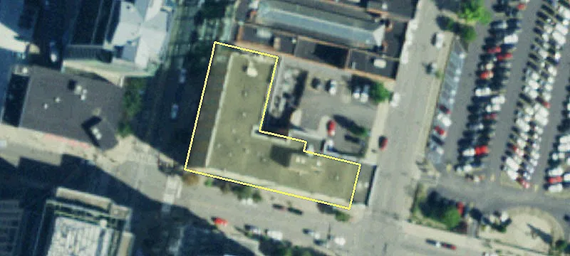 601 Main St
