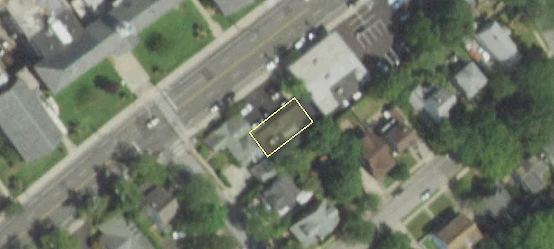 1573 Broadway