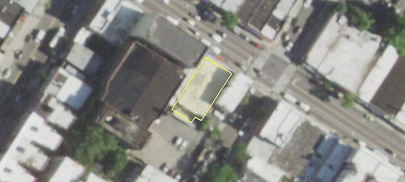 720-724 Tremont Ave