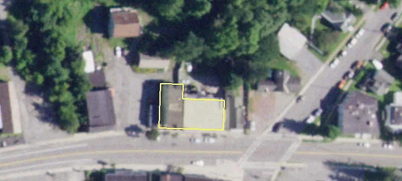 74 Main St