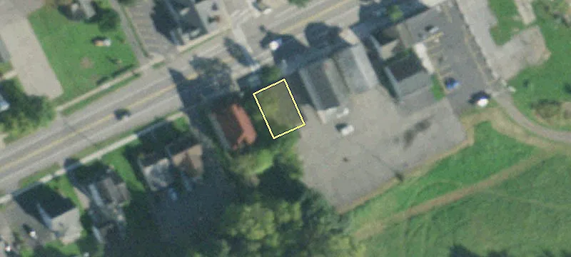 77 Main St