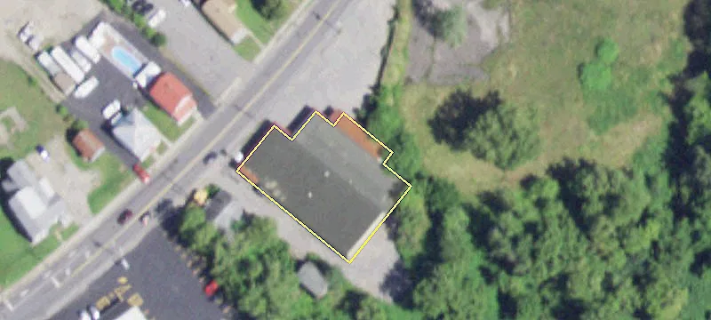 369 Main St