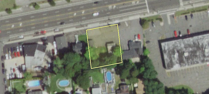 1116 Middle Country Rd