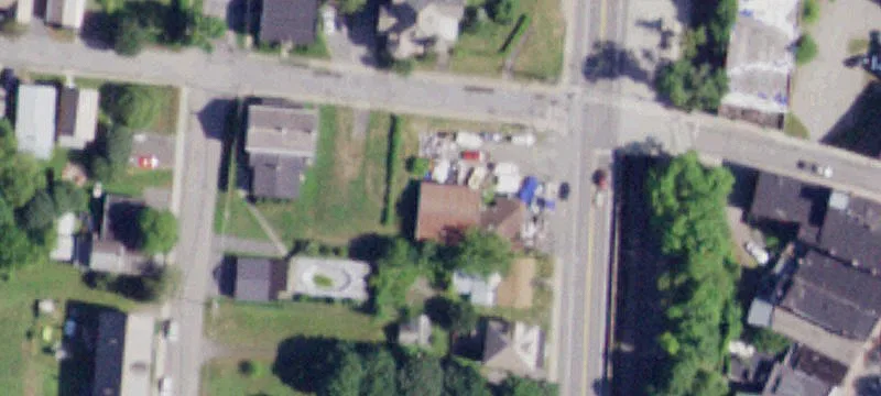 20 Saunders St