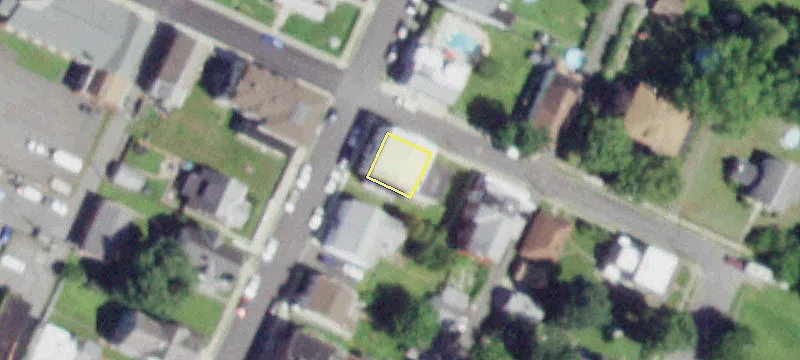69 2nd St