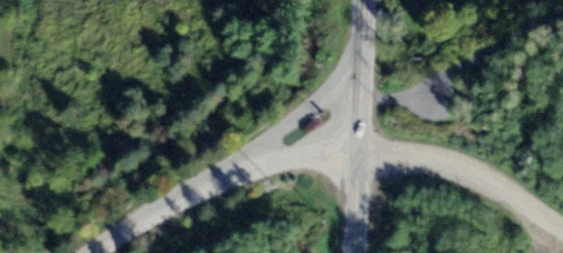 90 Riv Rd