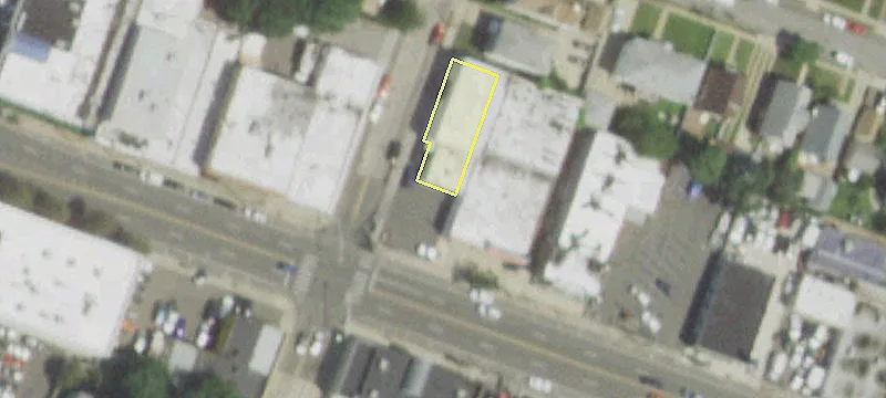 55 Merrick Rd