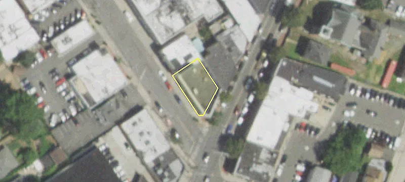 1000-1004 Broadway