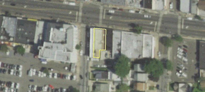 919 Hempstead Tpke