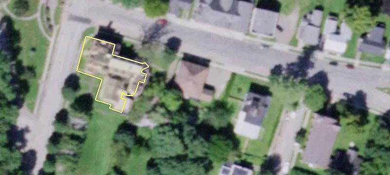 6 Commercial St