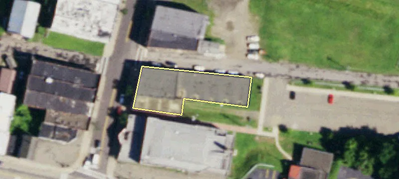 18-20 Main St