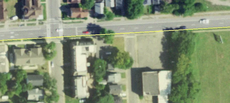 715 Walnut Ave