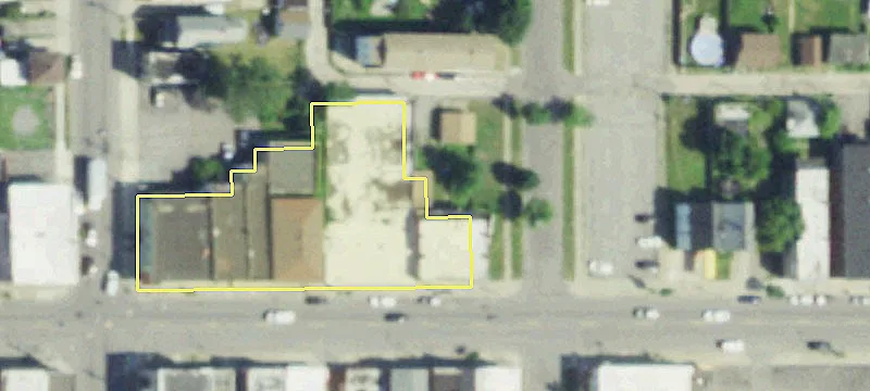 1926 Pne Ave
