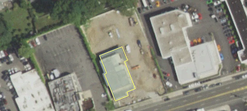 1045 Northern Blvd