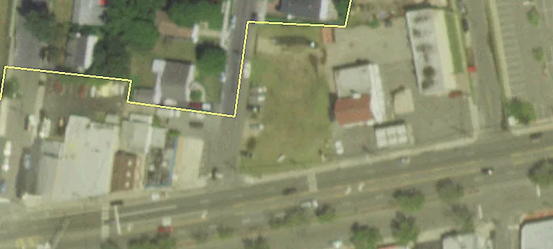 575 Montauk Hwy