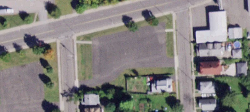 4 Jackson Ave