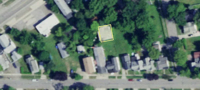 40 Middle Rd