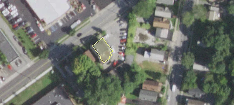 136 Parker Ave