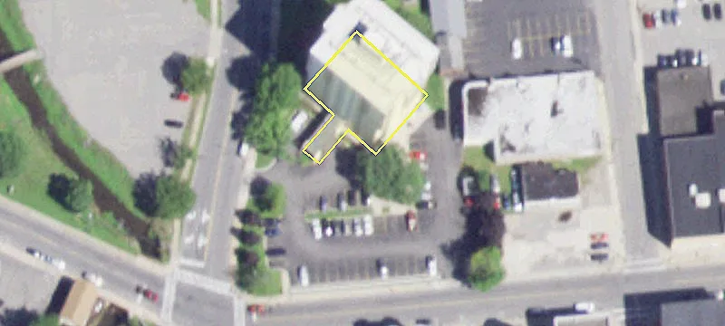 2 Frontage Rd