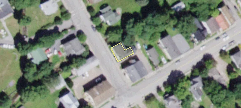 22 Delaware Ave
