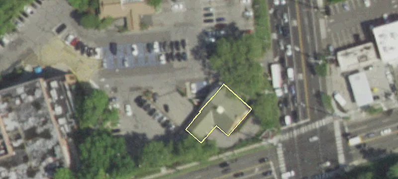 2111 Northern Blvd