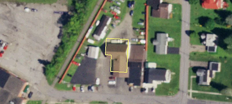 137 Eaton St