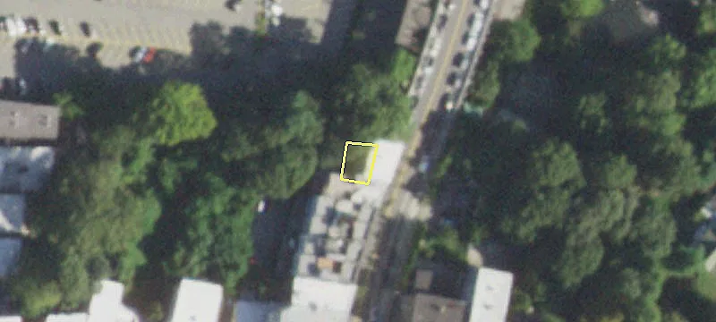 497 Warburton Ave
