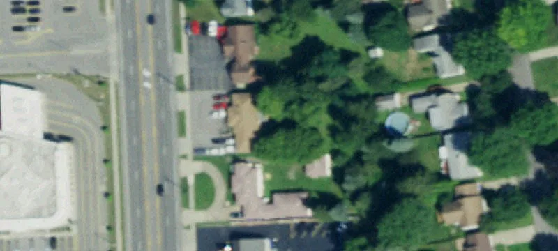 1015 Un Rd
