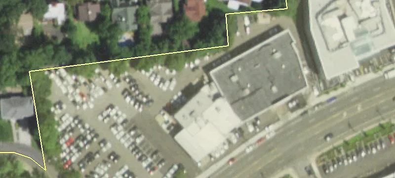 795 Northern Blvd