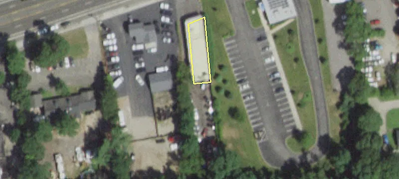 924 Middle Country Rd