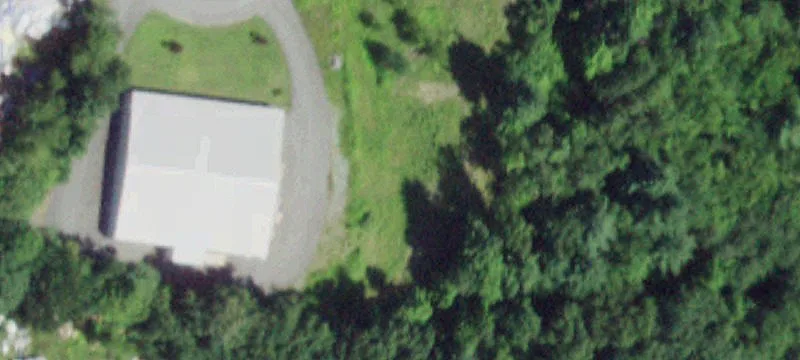 34-35 Commercial Dr