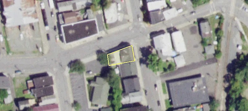 246 Remsen St