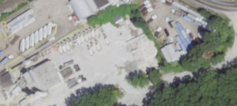 400 Moriches Rd