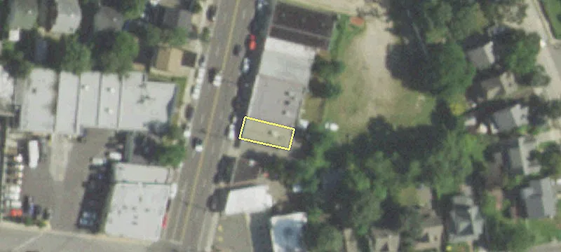 2077 Grand Ave