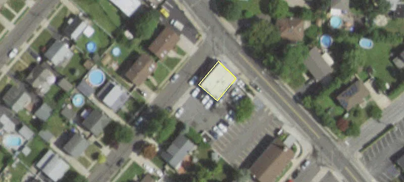 802 Main St