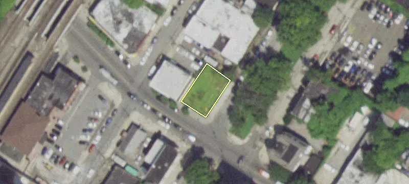 4 Macquesten Pkwy